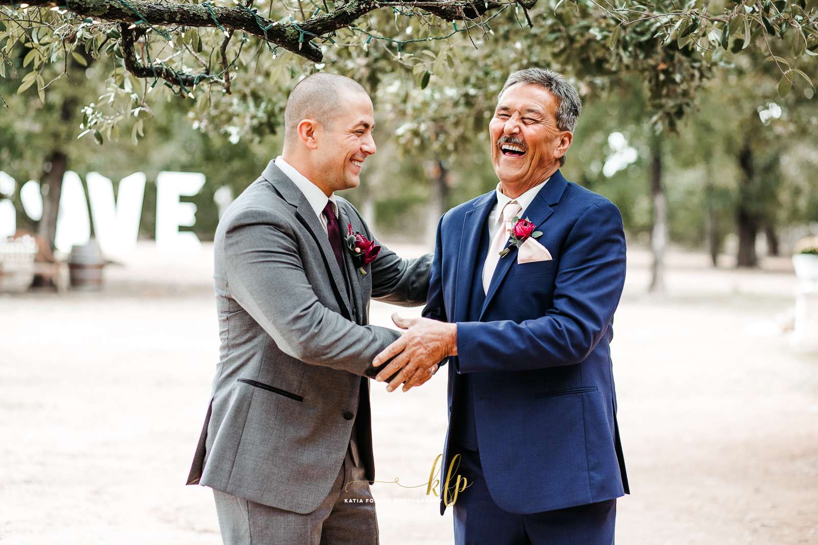 groom and dad